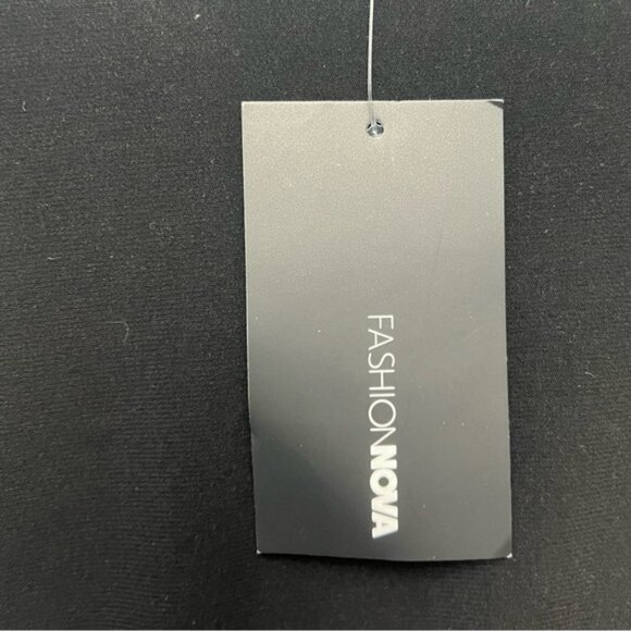 Fashion Nova Deep Down Peplum Top Size XL Brand - Picture 6 of 8